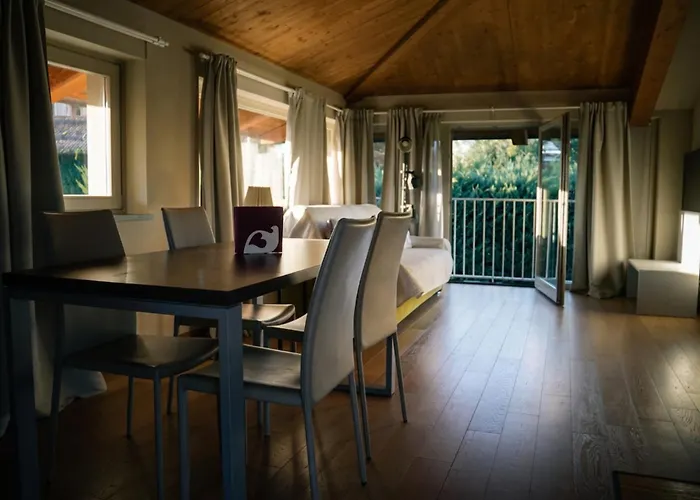 Agriturismo La Cascina di Carlotta Alba 